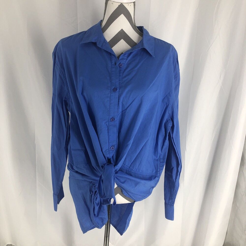 CASLON Blue long sleeve shirt full button collared front pocket Split Hem size L